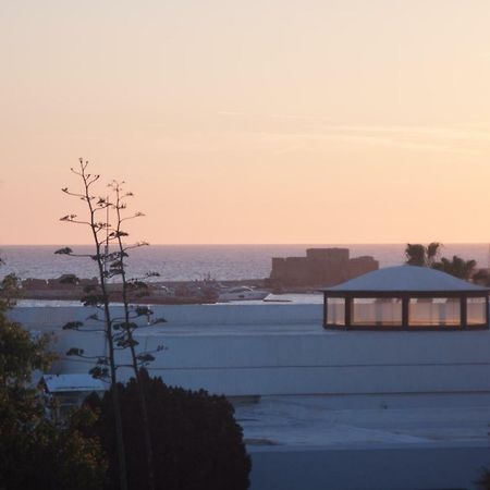 Mare Monte Seaview Boutique Apartment Paphos Extérieur photo